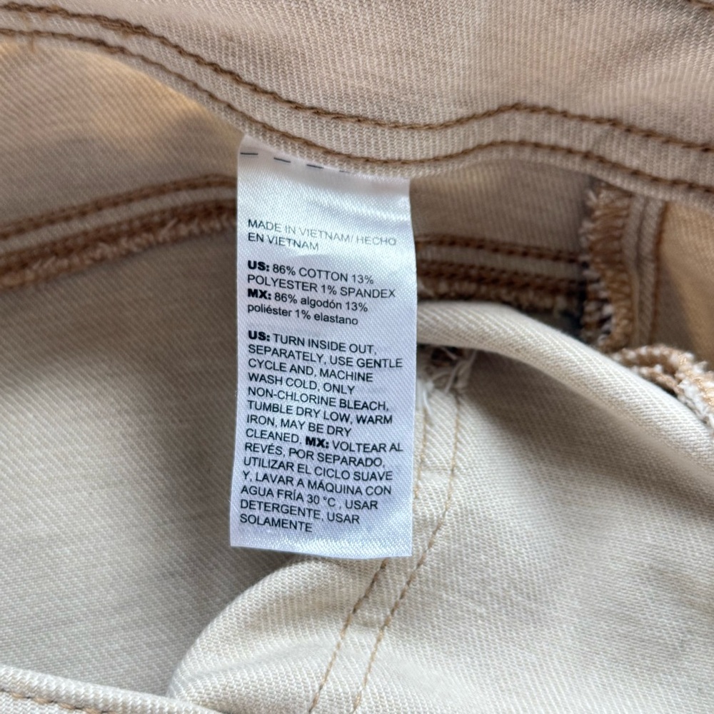 Chico's Beige Flare Jeans and Jacket - Picture 14 of 16